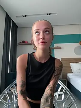 enjoy my beauty online show from 02/27/25, 08:24