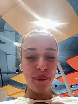 enjoy my beauty online show from 02/27/25, 04:24