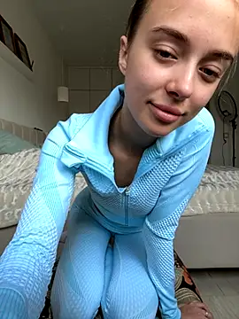 enjoy my beauty online show from 09/27/25, 05:46