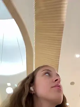 enjoy my beauty online show from 03/13/25, 04:38