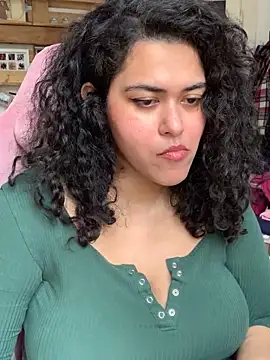 Curvydesifromgermany online show from 04/03/26, 08:43