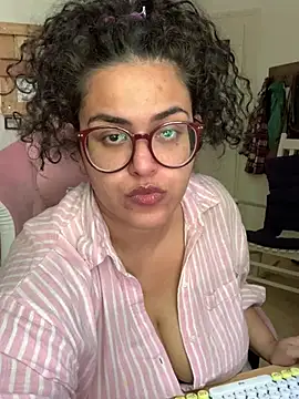 Curvydesifromgermany online show from 07/24/26, 12:45