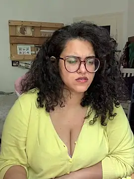 Curvydesifromgermany online show from 07/07/26, 01:58