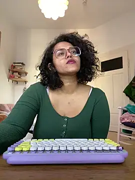 Curvydesifromgermany online show from 03/03/25, 03:43