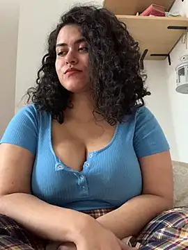 Curvydesifromgermany online show from 01/09/26, 12:12