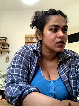 Curvydesifromgermany online show from 09/24/25, 07:59