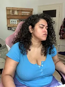 Curvydesifromgermany online show from 07/17/26, 10:34
