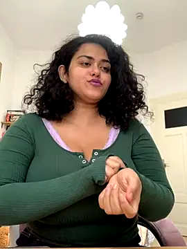 Curvydesifromgermany online show from 10/16/25, 01:08