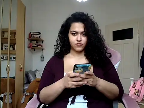 Curvydesifromgermany online show from 02/26/26, 11:54