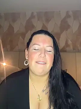 xlinastarrx online show from 04/11/26, 01:37