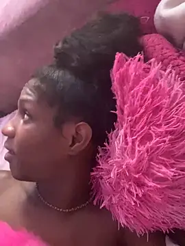 Snapshot of Dulcee_kandy chatting on 02/21/26, 03:14 Dulcee kandy online show from 02/21/26, 03:14