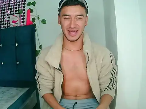Kevin Torres online show from 12/27/24, 05:37