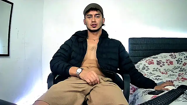 Kevin Torres online show from 12/16/25, 01:48