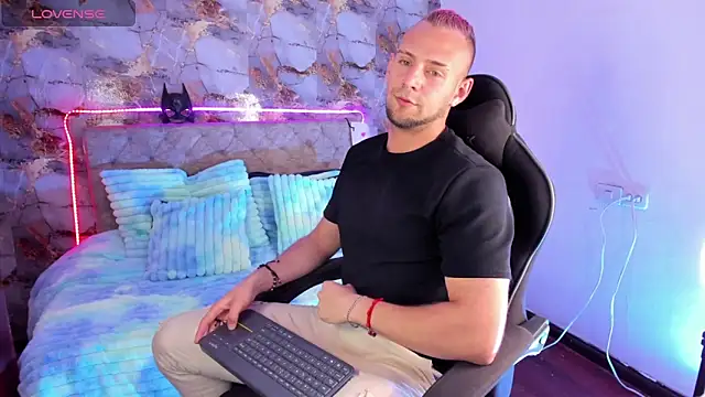 Damon Bakert online show from 03/04/26, 04:15