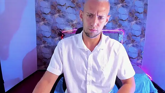 Snapshot of Damon_Bakert chatting on 05/23/26, 07:24 Damon Bakert online show from 05/23/26, 07:24