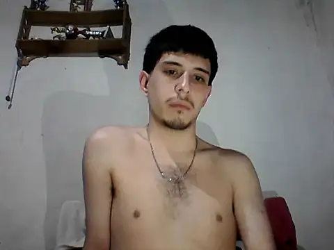 Snapshot of Elvergonn2105 chatting on 10/11/25, 04:24 Elvergonn2105 online show from 10/11/25, 04:24