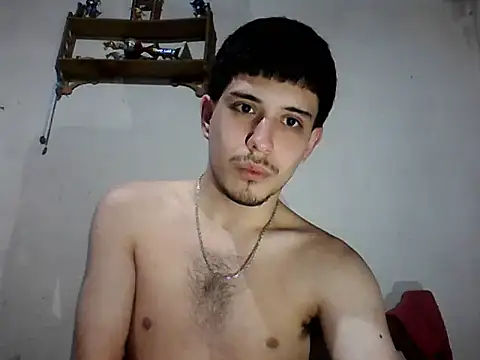 Snapshot of Elvergonn2105 chatting on 09/25/25, 05:13 Elvergonn2105 online show from 09/25/25, 05:13