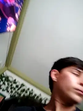 Lukas strong online show from 10/14/25, 05:13