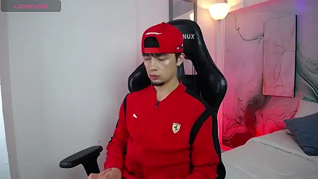 Steev Novoa online show from 04/14/26, 04:06