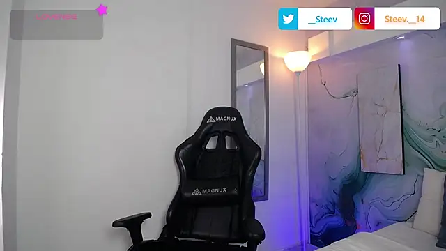 Steev Novoa online show from 04/15/26, 02:50