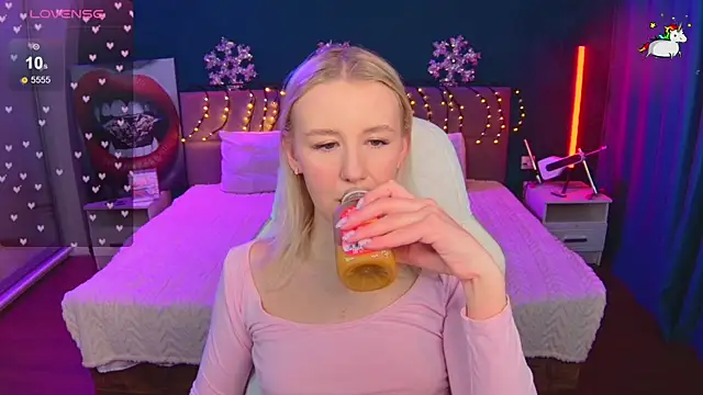 Snapshot of Selenatrend chatting on 01/10/26, 12:11 Selenatrend online show from 01/10/26, 12:11