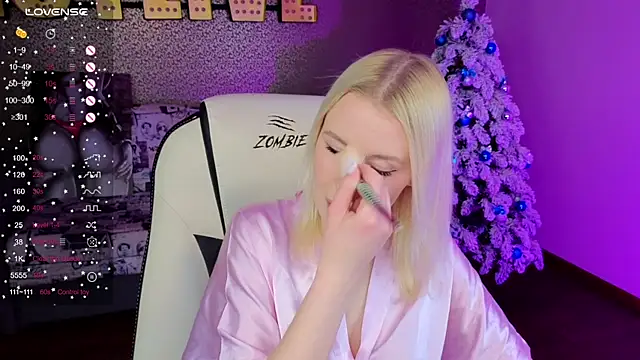 Snapshot of Selenatrend chatting on 01/15/26, 12:08 Selenatrend online show from 01/15/26, 12:08