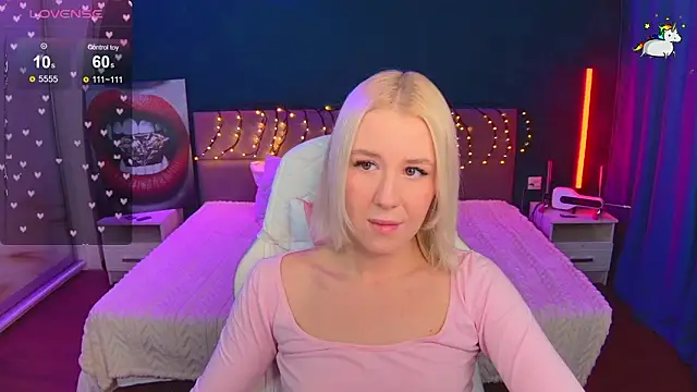 Snapshot of Selenatrend chatting on 02/01/26, 06:22 Selenatrend online show from 02/01/26, 06:22