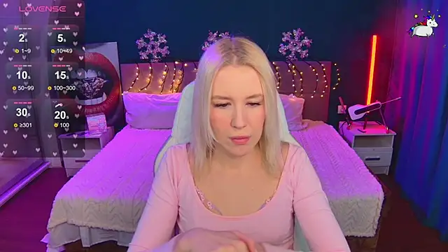 Snapshot of Selenatrend chatting on 01/06/26, 12:20 Selenatrend online show from 01/06/26, 12:20