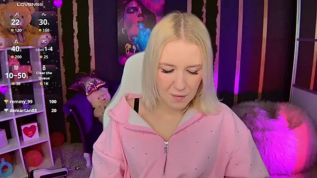 Snapshot of Selenatrend chatting on 03/04/26, 12:13 Selenatrend online show from 03/04/26, 12:13