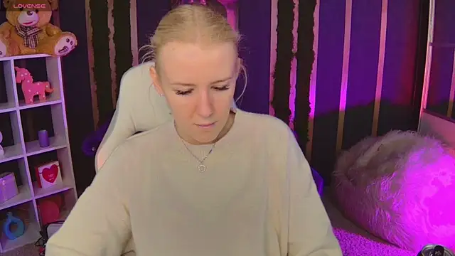 Selenatrend online show from 03/26/26, 12:03