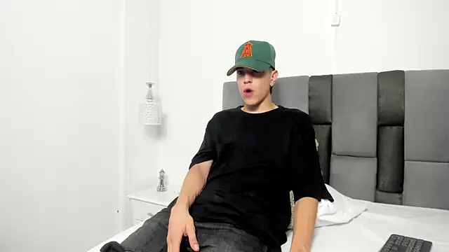 Dei v 48 online show from 02/14/25, 05:19