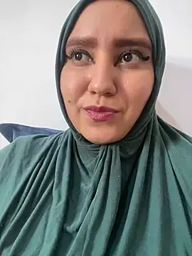 Snapshot of hannahayat chatting on 01/01/25, 09:09 hannahayat online show from 01/01/25, 09:09