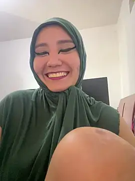 hannahayat online show from 02/04/26, 03:07