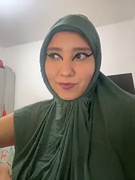 hannahayat online show from 11/08/25, 08:23