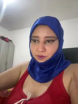 Snapshot of hannahayat chatting on 05/05/26, 11:19 hannahayat online show from 05/05/26, 11:19
