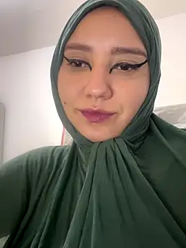 hannahayat online show from 11/28/25, 02:28