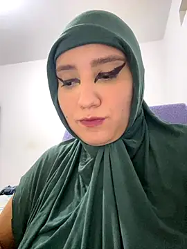 hannahayat online show from 10/27/25, 01:17