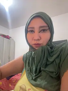 hannahayat online show from 04/12/26, 07:39