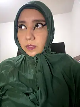 hannahayat online show from 01/13/26, 08:46