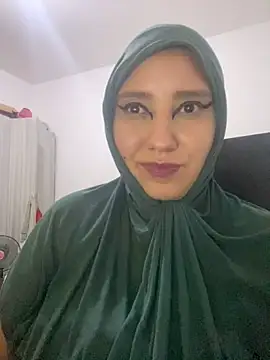 hannahayat online show from 11/13/25, 12:58