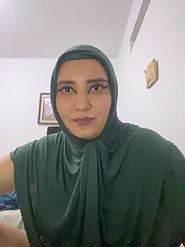 Snapshot of hannahayat chatting on 03/08/25, 03:39 hannahayat online show from 03/08/25, 03:39