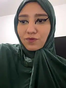 hannahayat online show from 11/25/25, 11:27