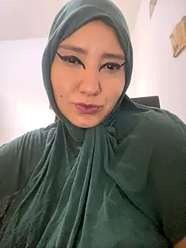 hannahayat online show from 11/07/25, 12:53