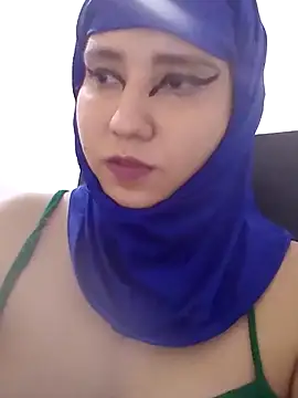 Snapshot of hannahayat chatting on 05/24/26, 02:28 hannahayat online show from 05/24/26, 02:28