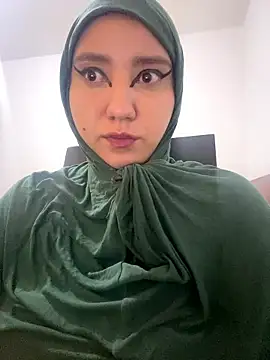 hannahayat online show from 01/11/26, 02:24