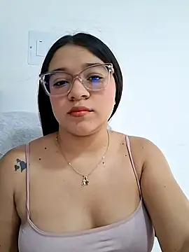 -VICKKY online show from 02/14/26, 01:44