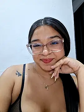 -VICKKY online show from 03/29/26, 12:01