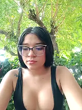-VICKKY online show from 02/25/25, 07:16