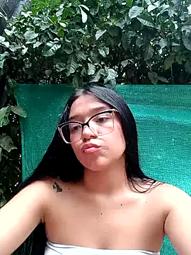 -VICKKY online show from 02/22/25, 10:09