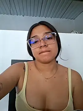 -VICKKY online show from 03/06/26, 03:40